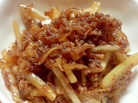 捨てずに変身☆大根の皮と豚ミンチのキンピラ